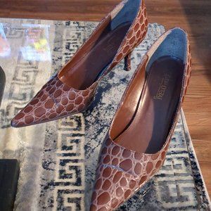 Size 9 Reptile Print Shoes